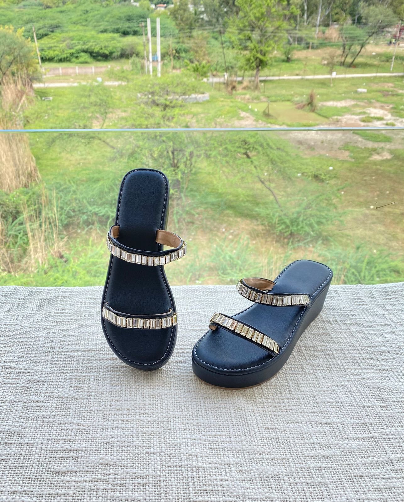 Platform heel