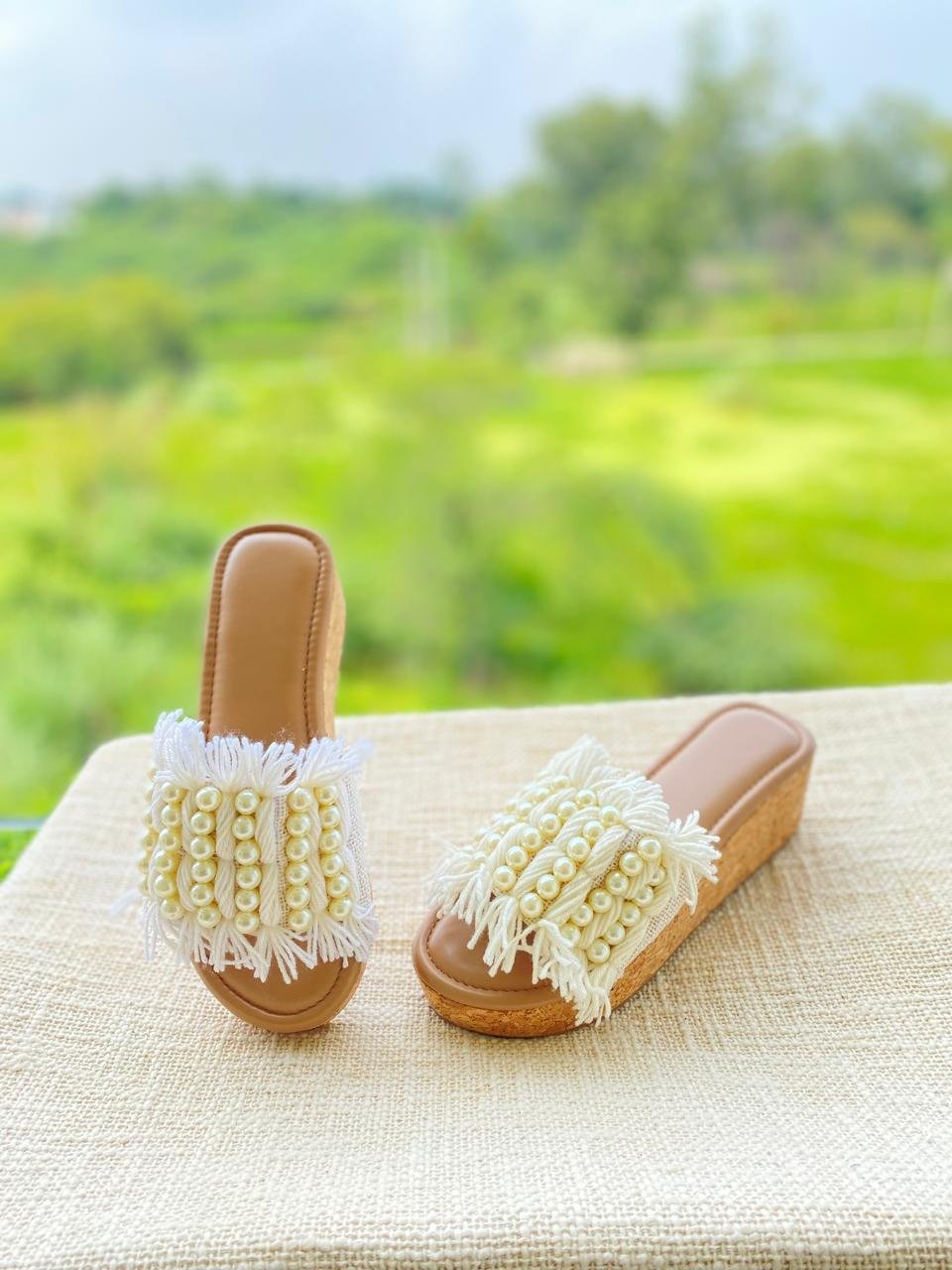 Platform heel