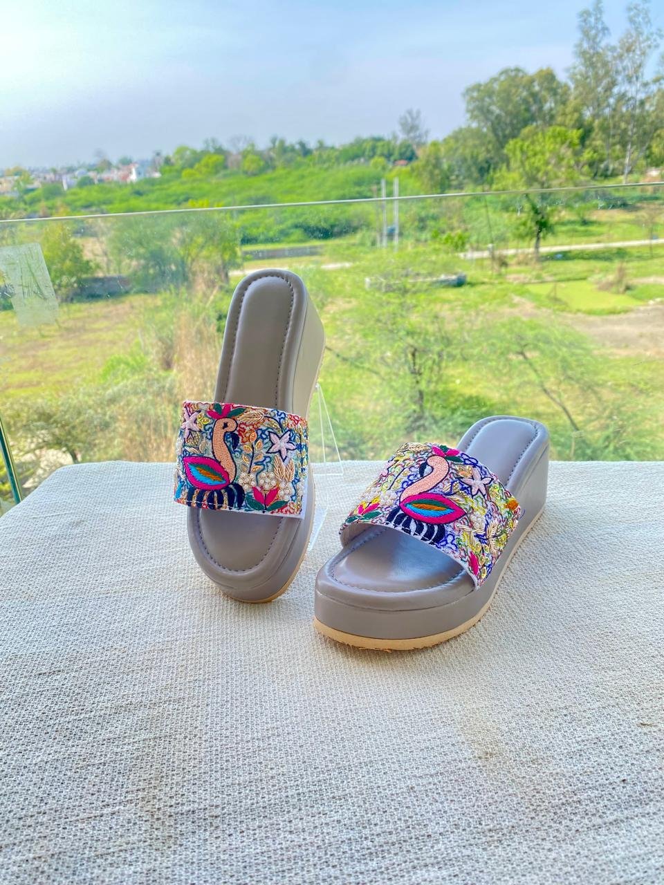 Embroidered Platform heel