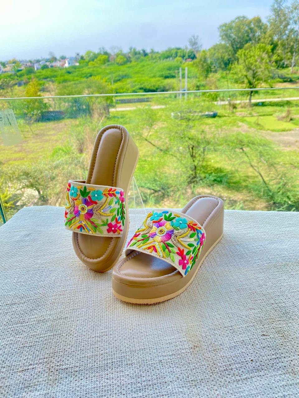 Embroidered Platform heel