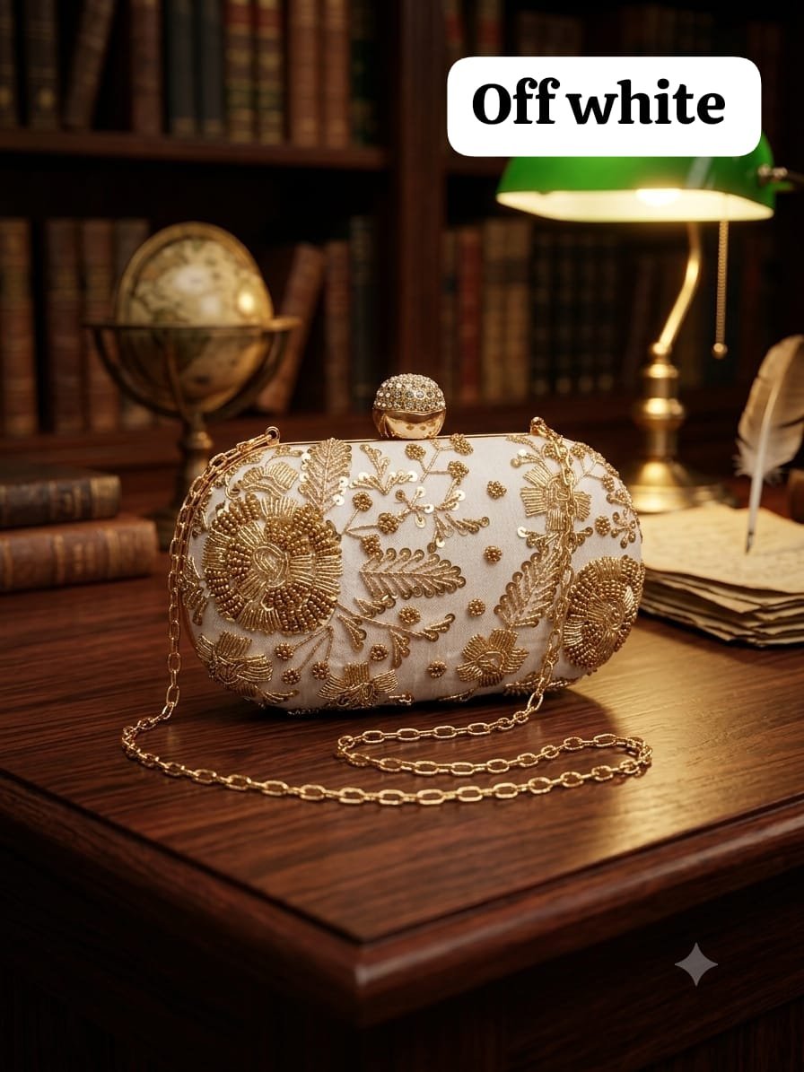 Oval clutch