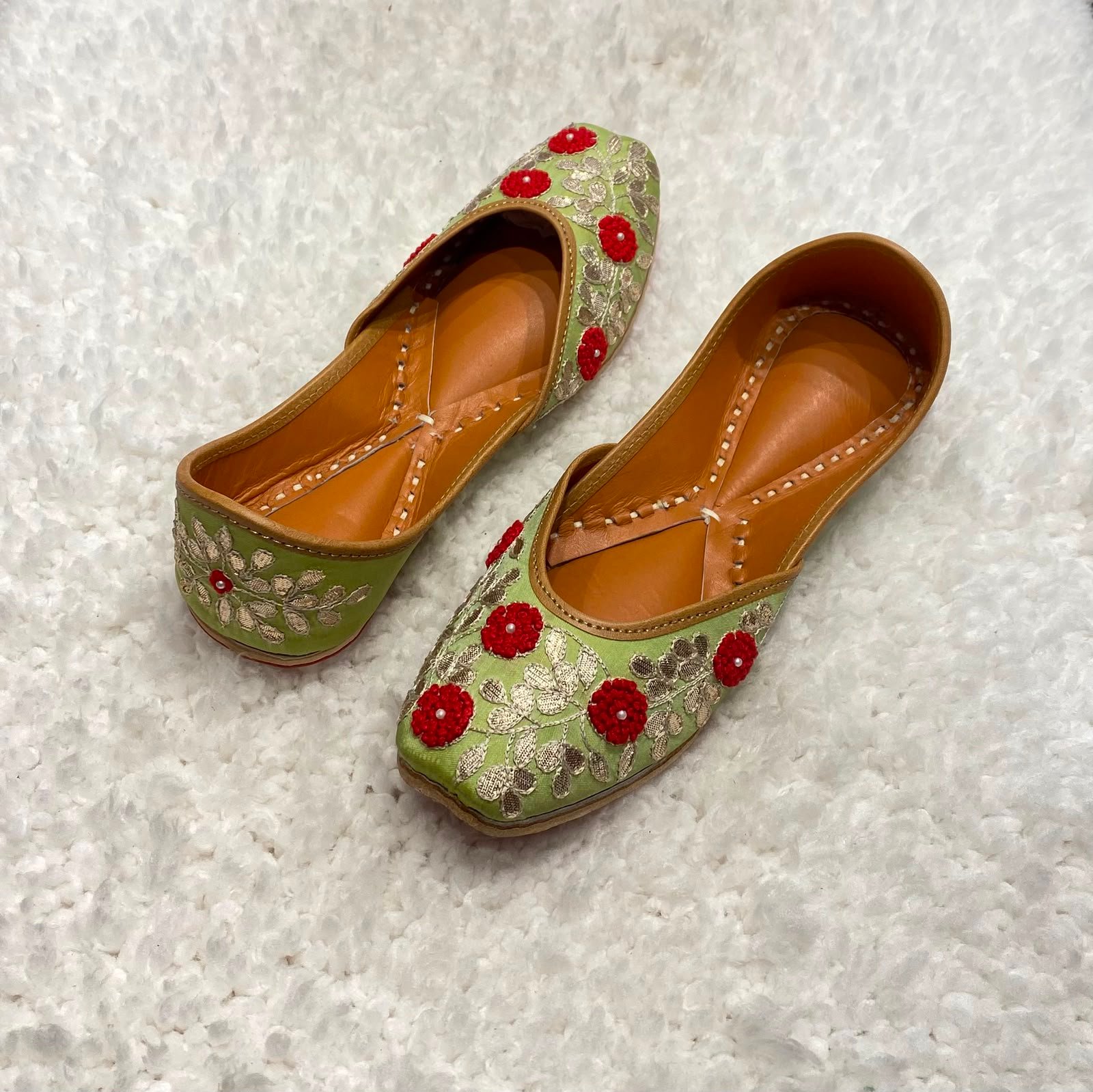 Punjabi jutti lining leather #690