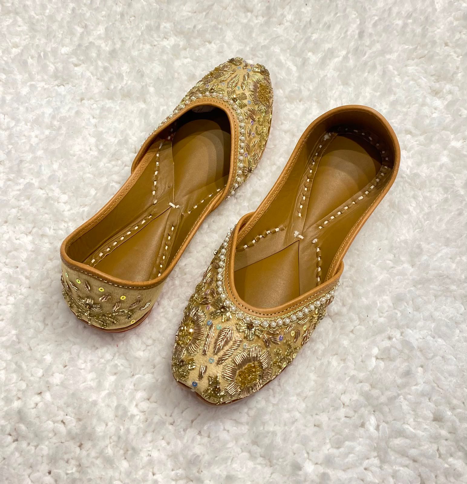 Punjabi jutti lining leather #690