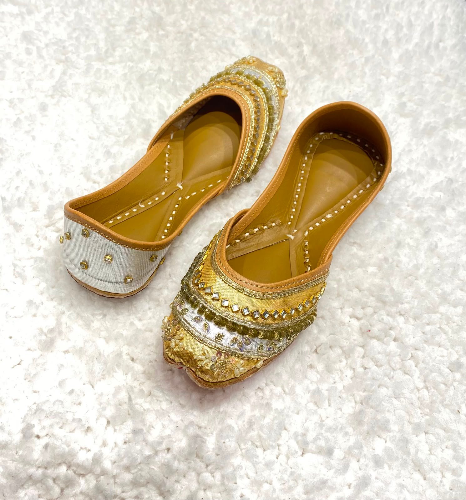 Punjabi jutti lining leather #690