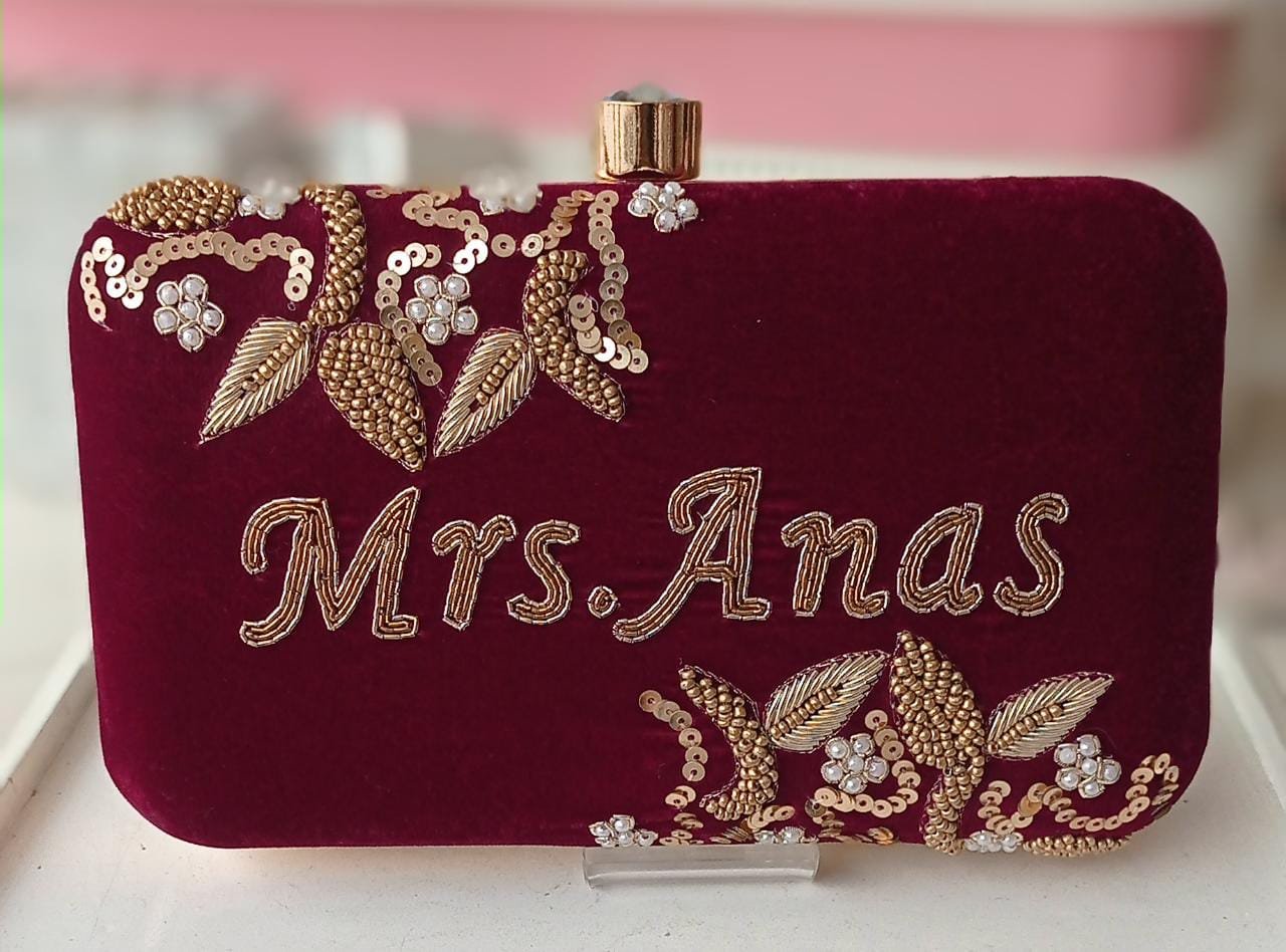 Rectangle Name clutch