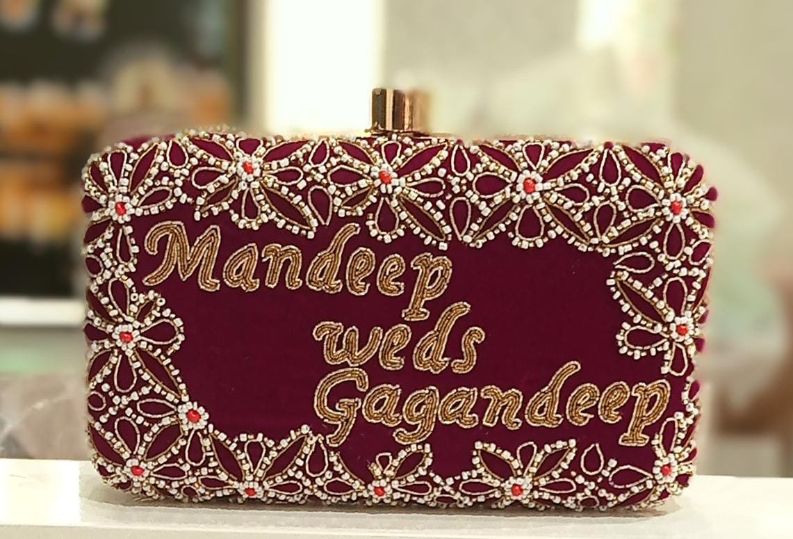 Rectangle Name clutch