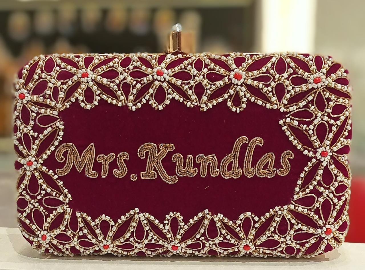 Rectangle Name clutch