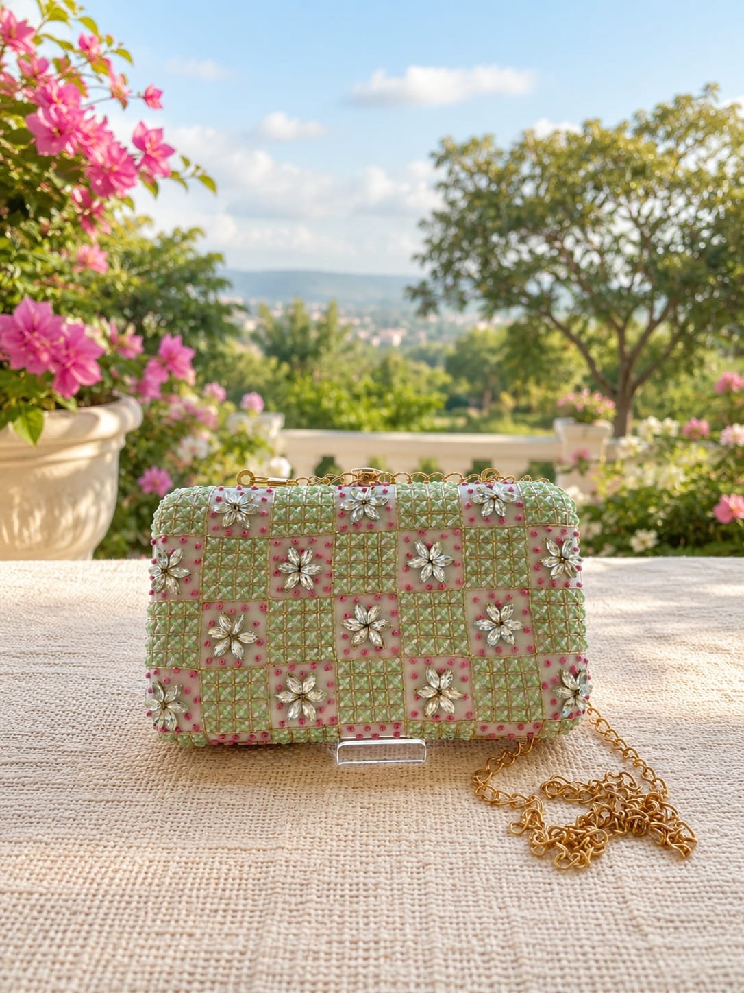 Rectangle clutch #650
