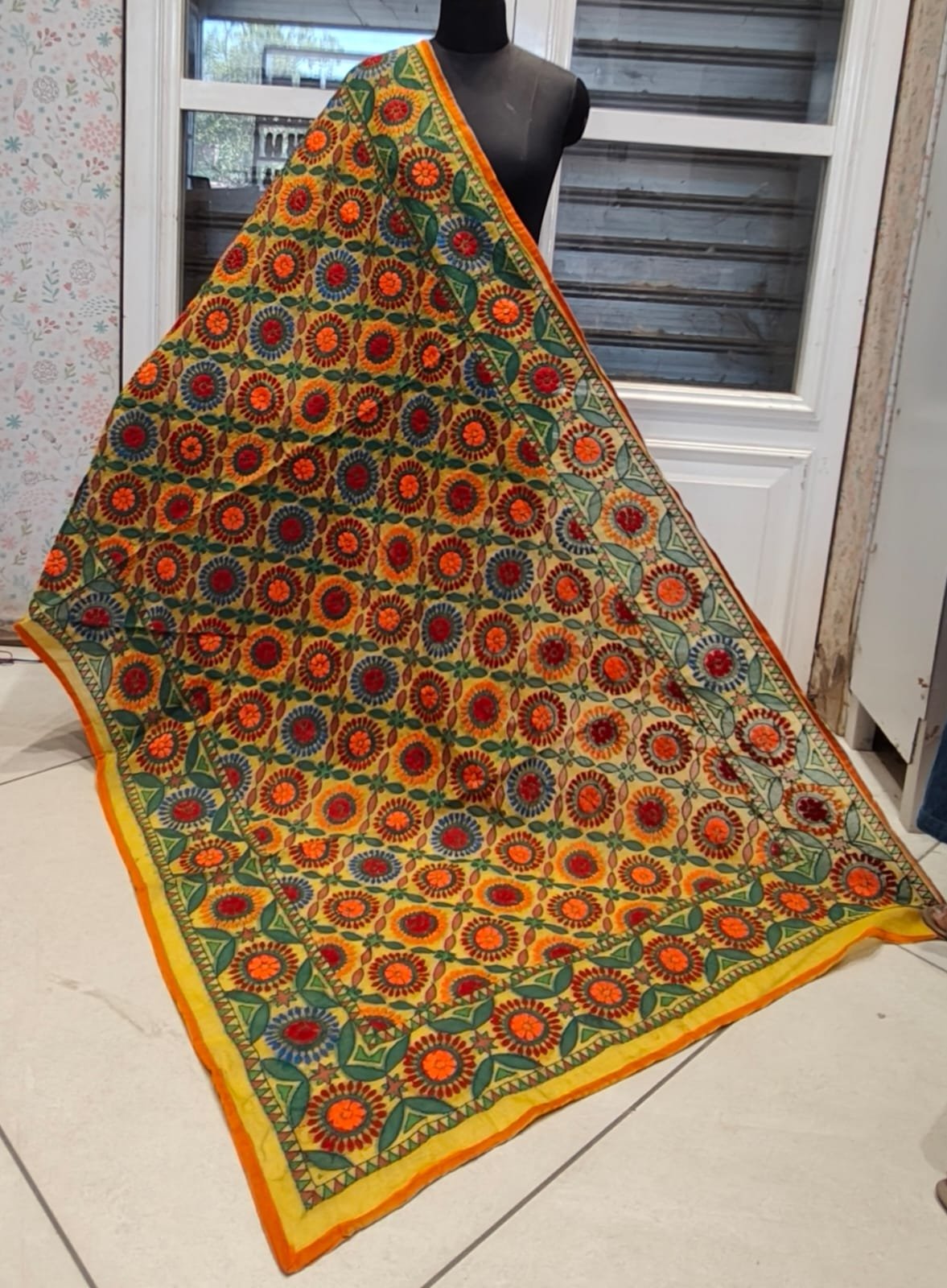 Embroidery figure dupatta #450