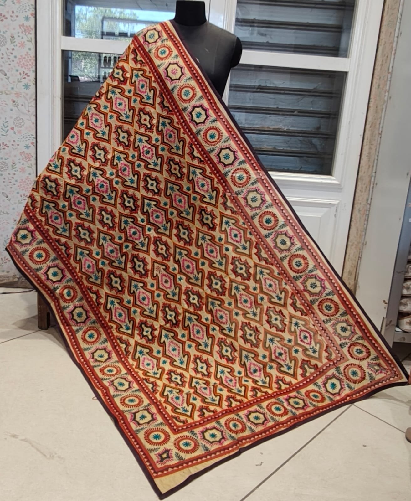 Embroidery figure dupatta #450