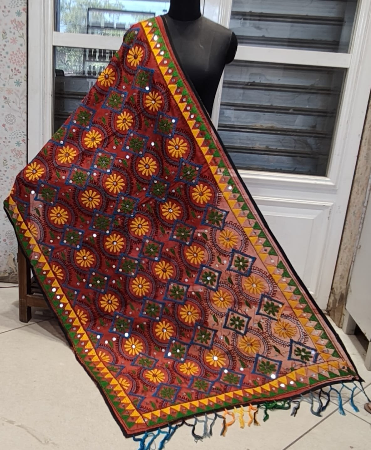 Embroidery figure dupatta #450
