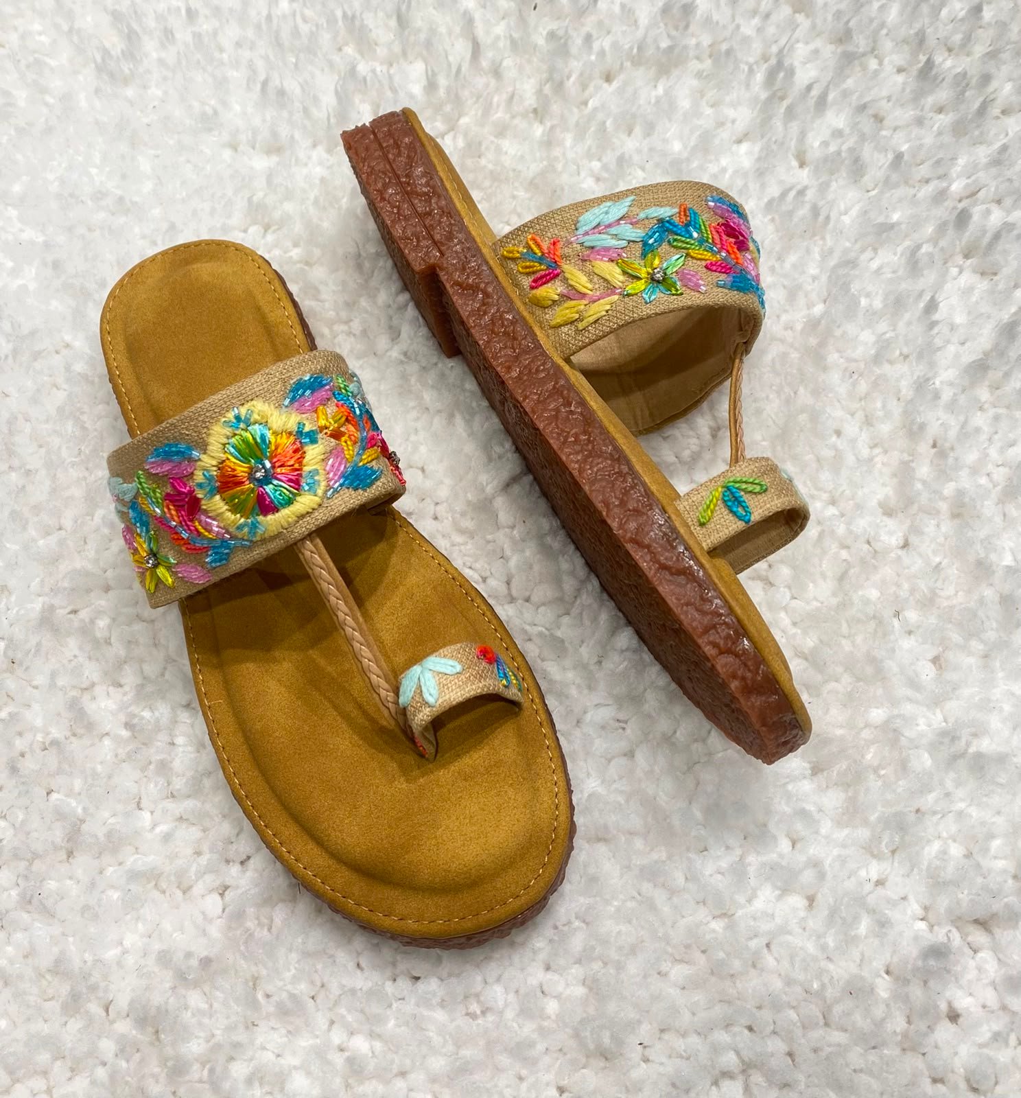 Dr sole kolhapuri slipper