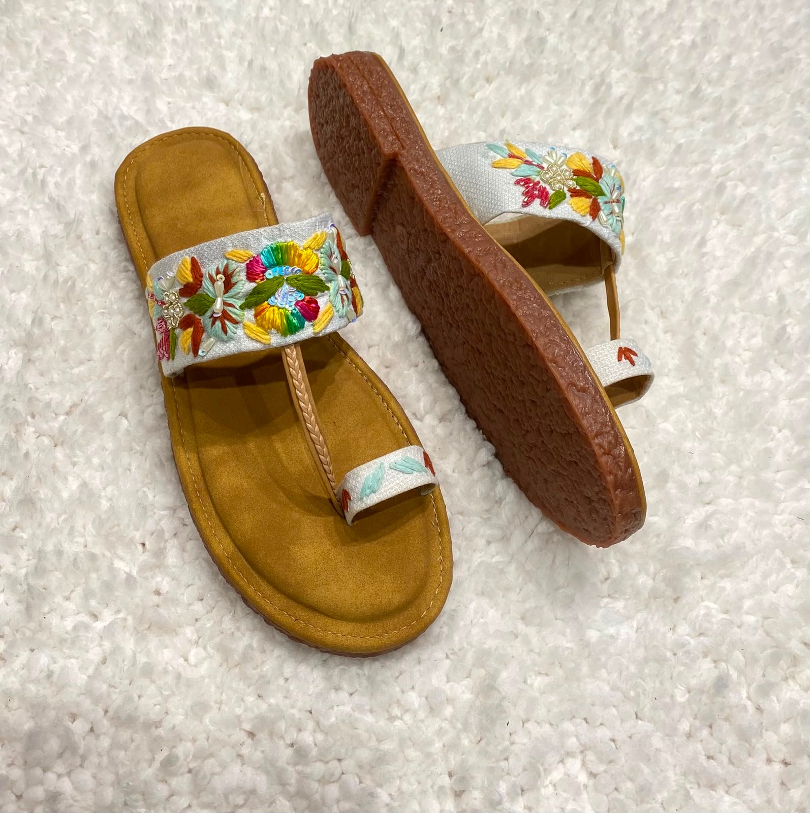 Dr sole kolhapuri slipper
