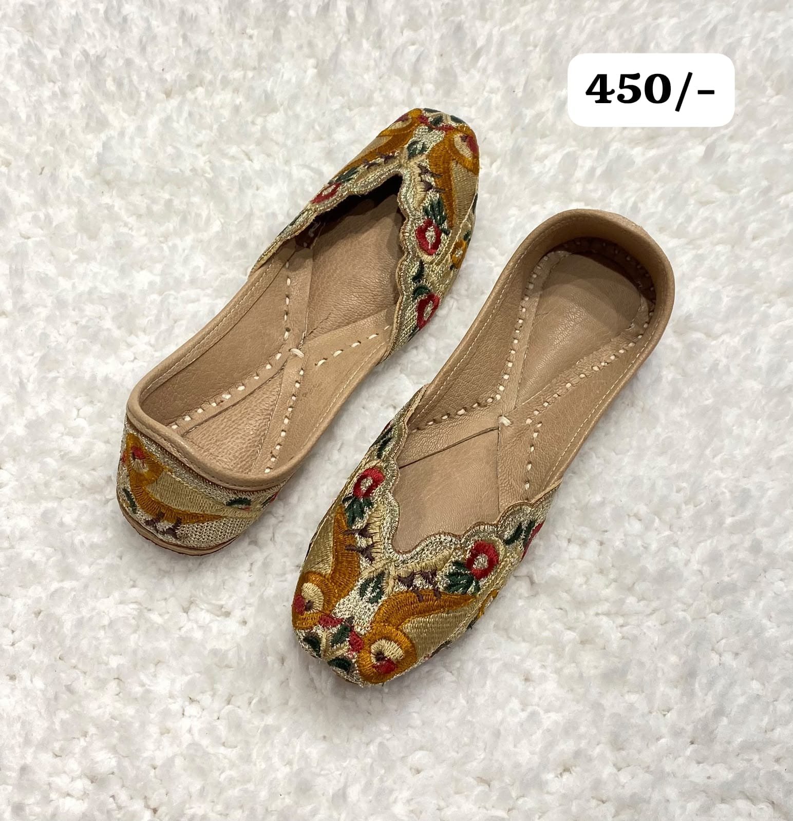 Skyber leather zari jutti #450