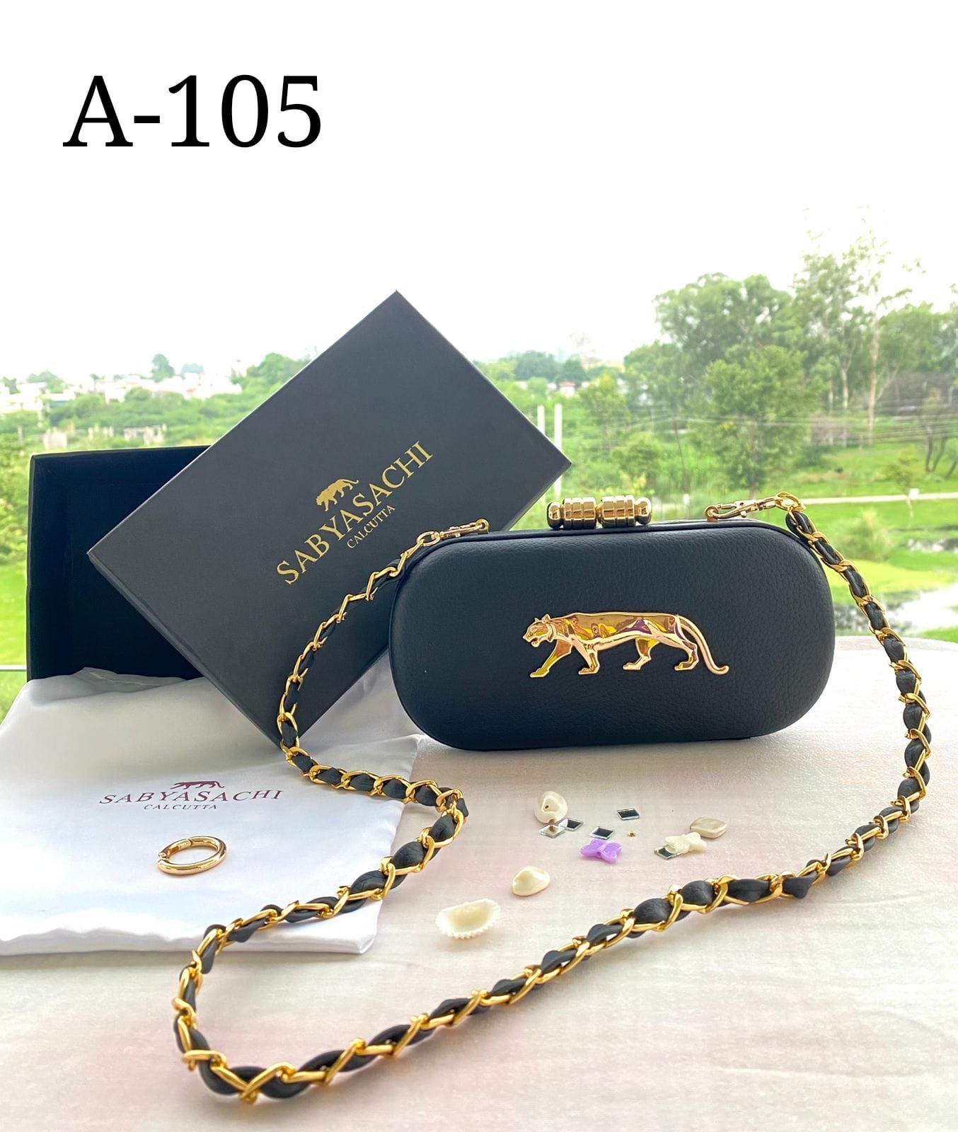 Sabyasachi clutch