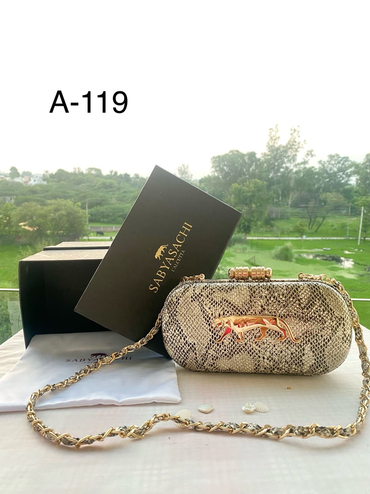 Sabyasachi clutch