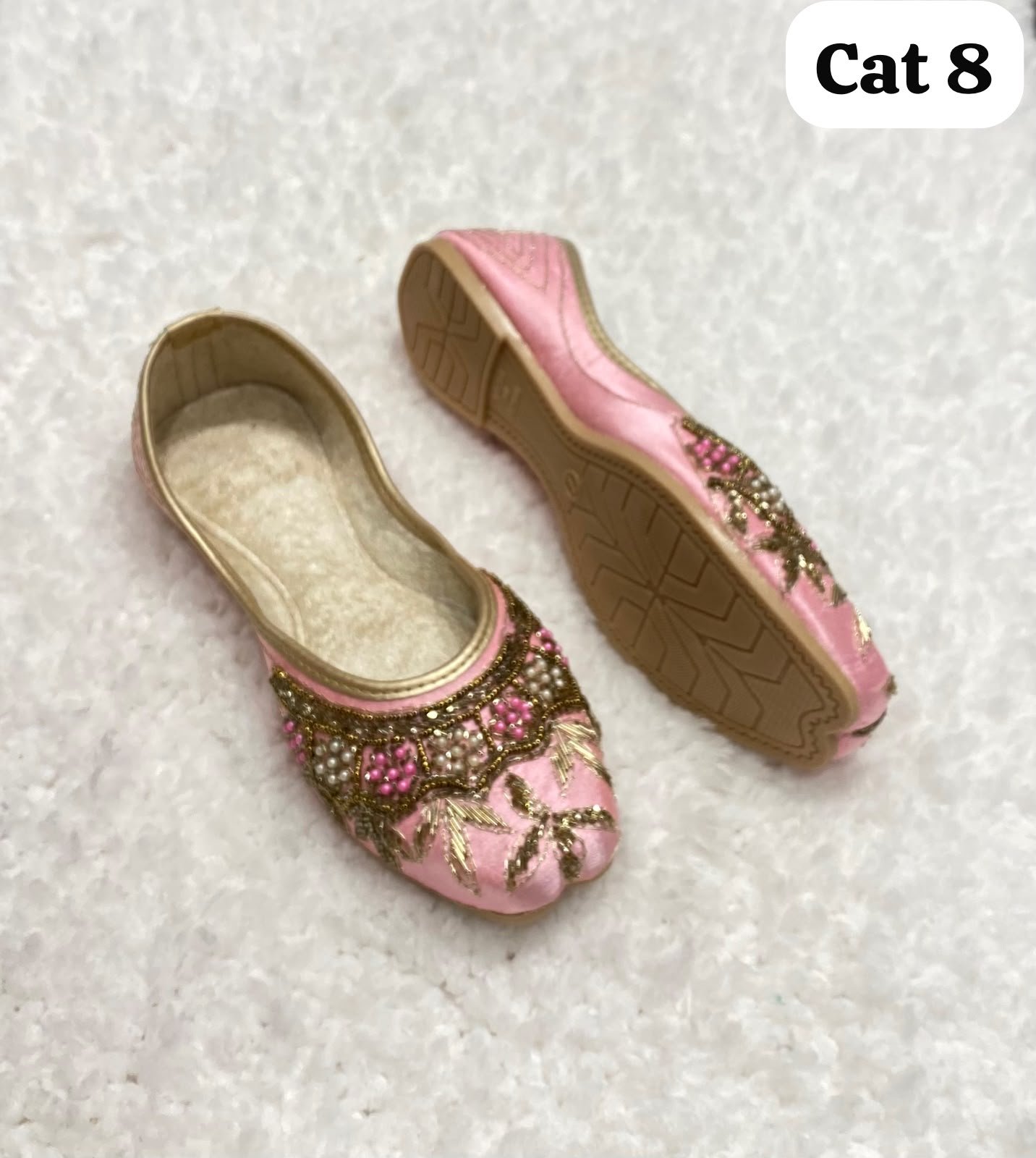 Embroidered Tpr jutti #230