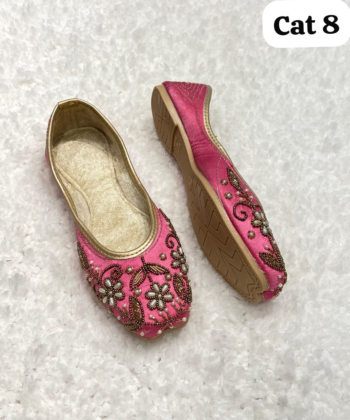 Embroidered Tpr jutti #230