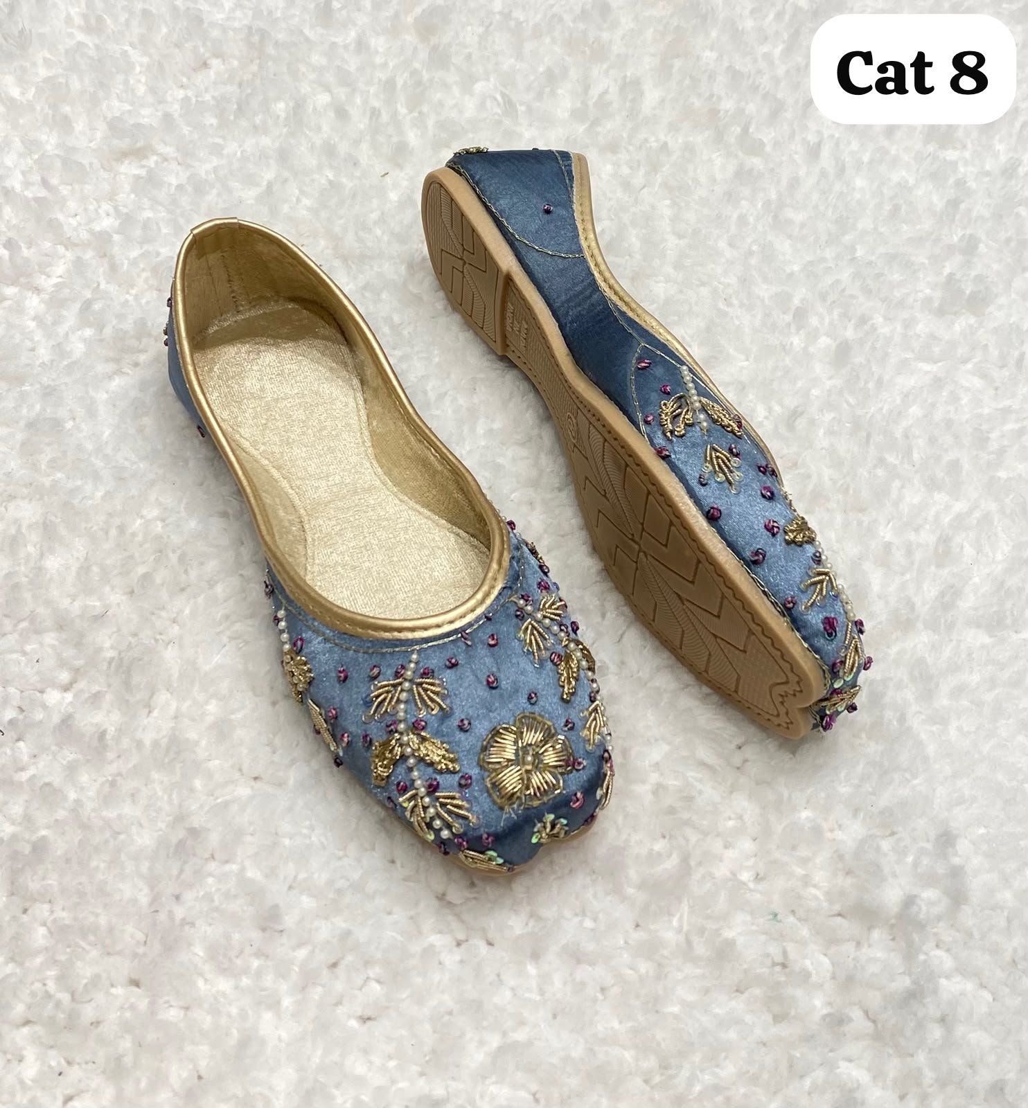 Embroidered Tpr jutti #230