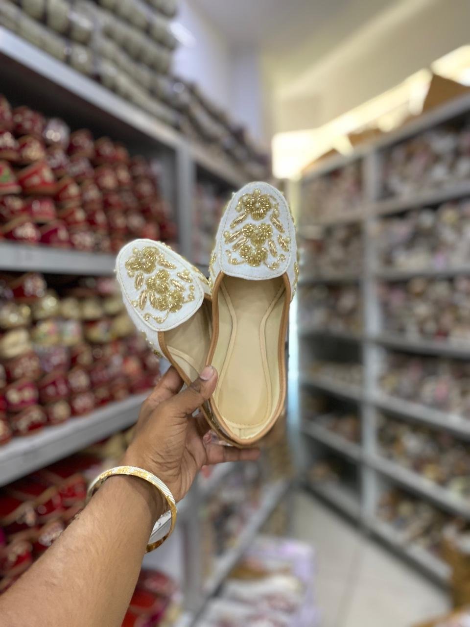 Embroidered Tpr loafer #330
