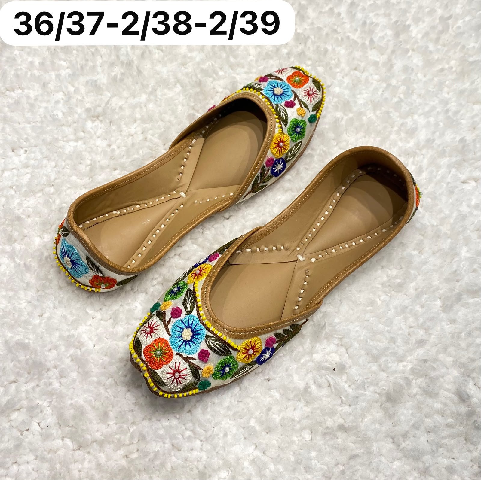 Lining Punjabi jutti #625