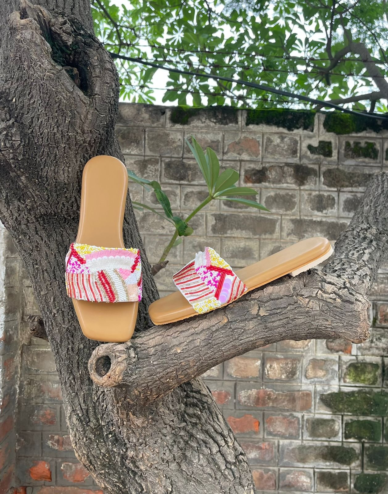 Embroidered Sliders #355