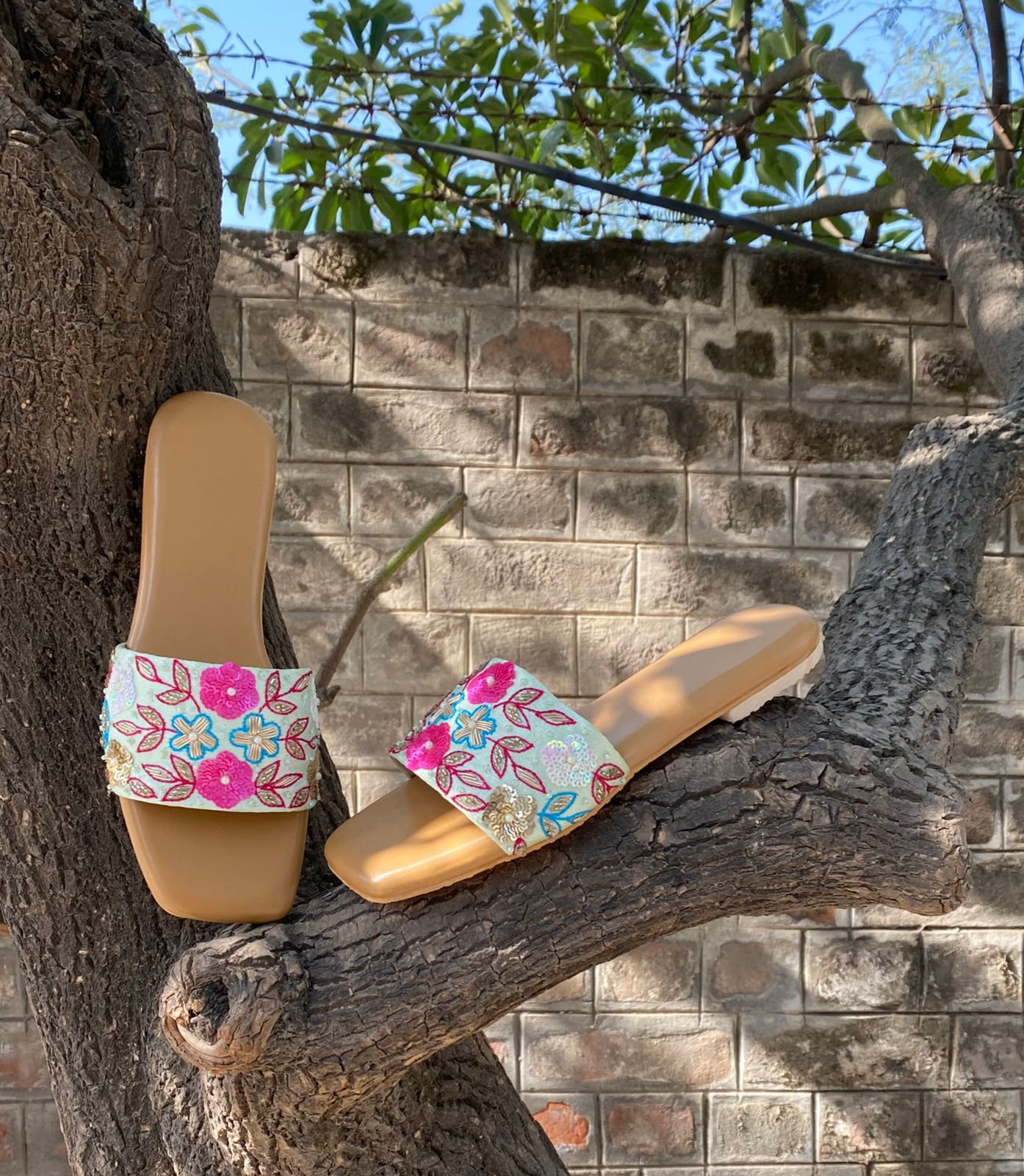 Embroidered Sliders #355