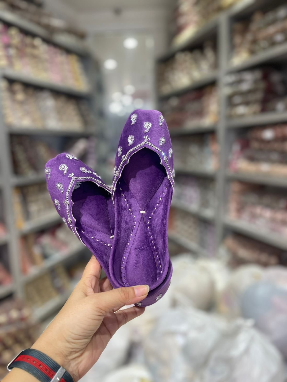 Velvet jutti #650