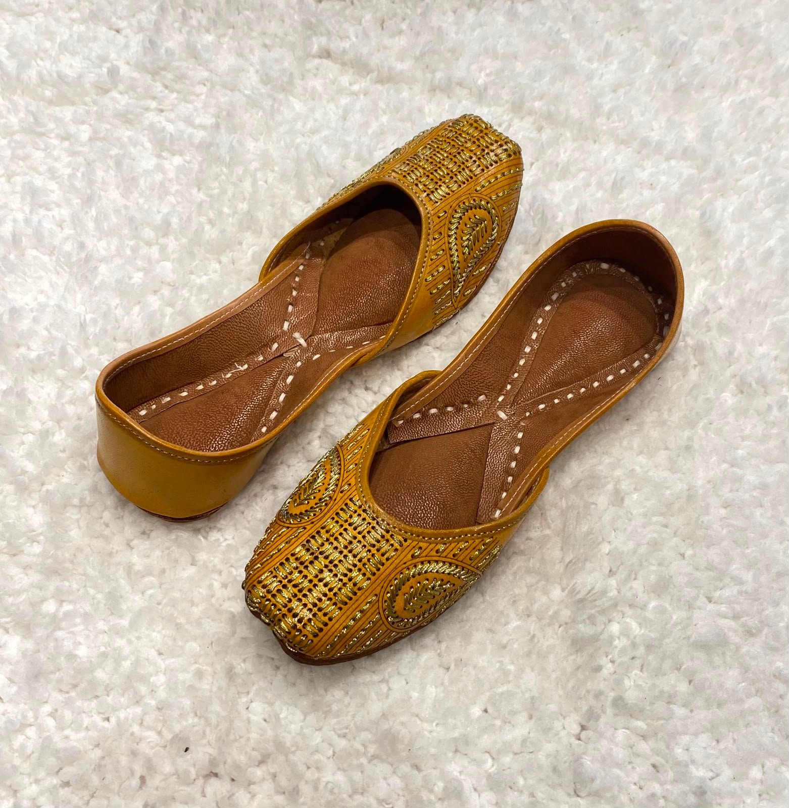 Pure Brown Leather #369