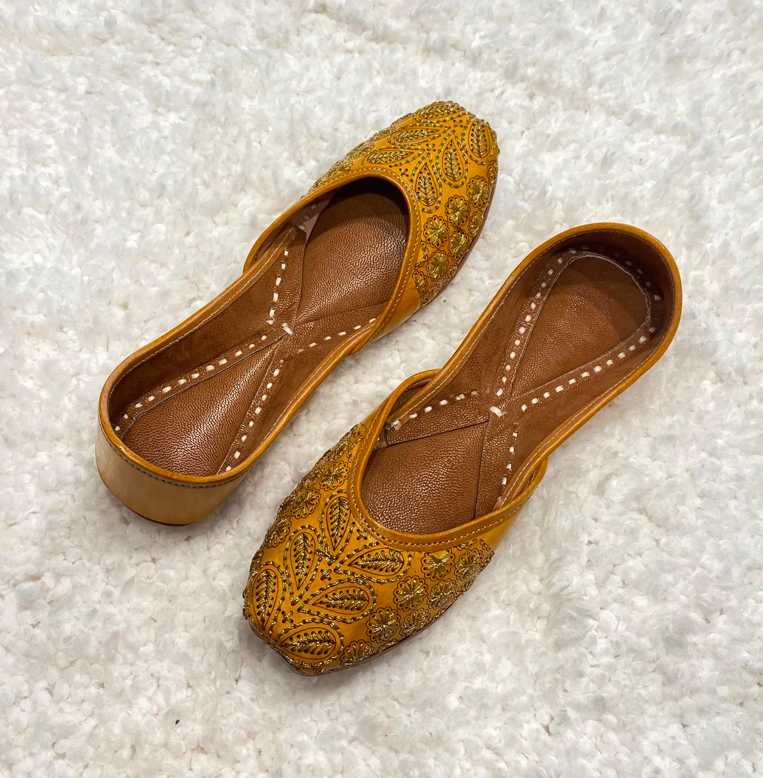 Pure Brown Leather #369