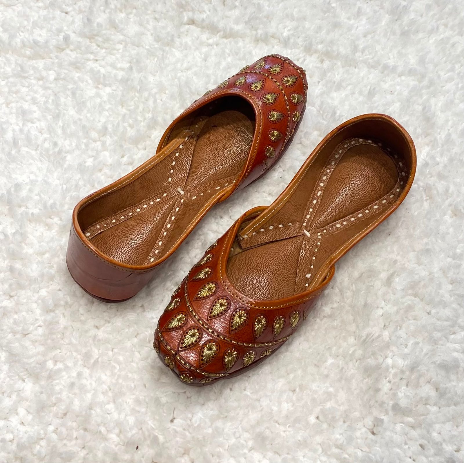 Pure Brown Leather #369