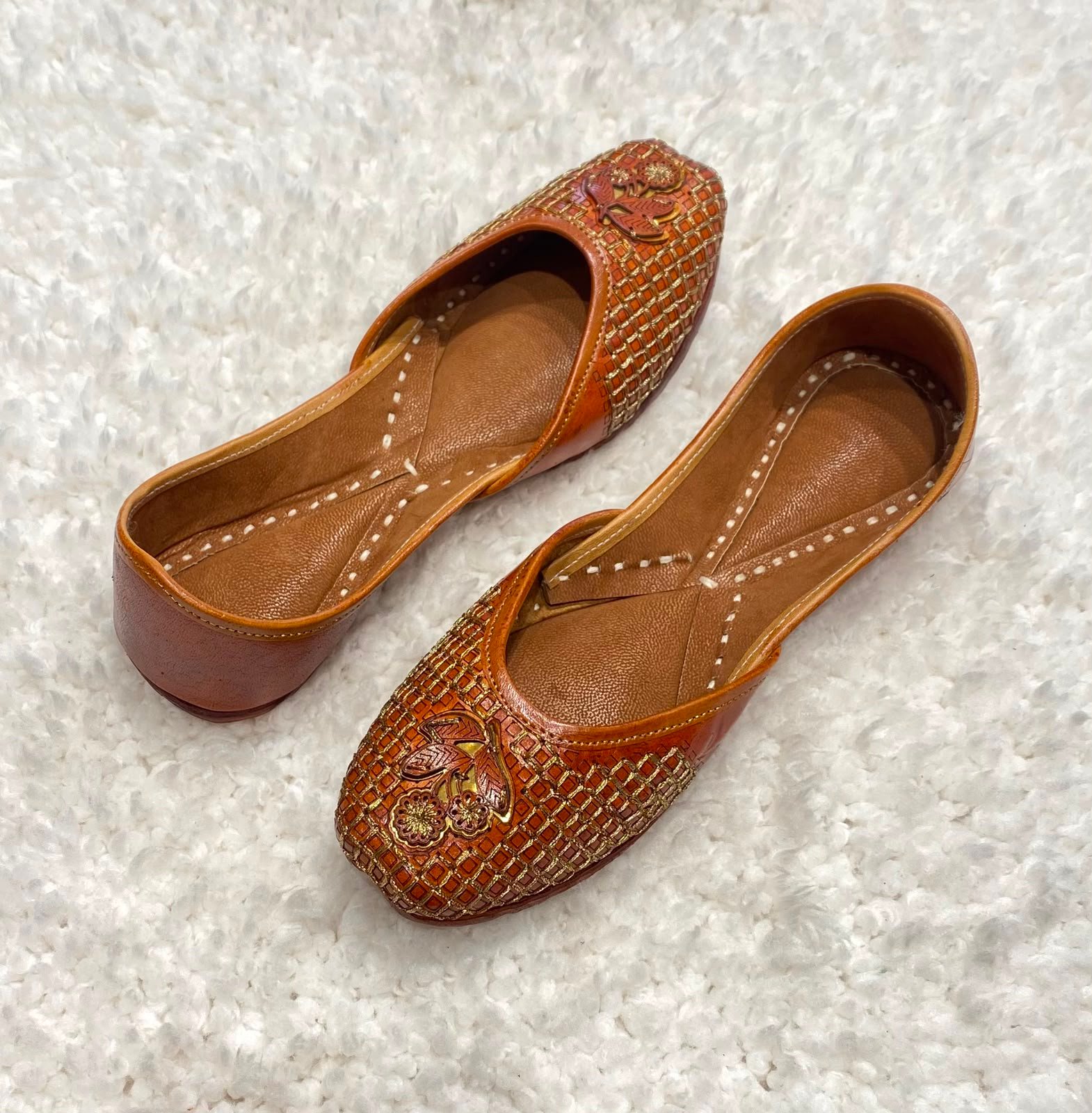 Pure Brown Leather #369